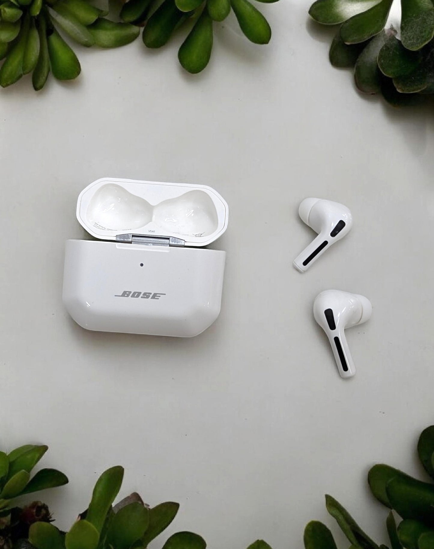 BOSE QUIET COMFORT ULTRABUDS