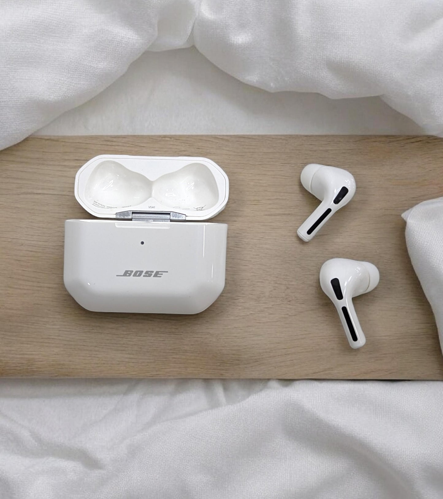 BOSE QUIET COMFORT ULTRABUDS